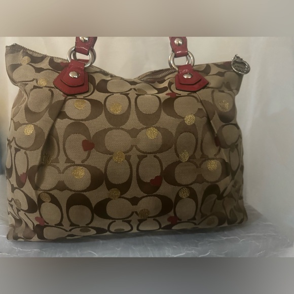 COACH POPPY LARGE TOTE HANDBAG  LEATHER/CANVAS GOLD POLKA DOTS AND HEARTS - Picture 3 of 7
